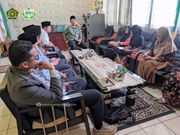 Sinergi dan Evaluasi Bersama Kelompok Kerja Madrasah (KKM) Aliyah Kota Singkawang Gelar Rapat Bulanan Perkuat Mutu dan Kolaborasi Antar Madrasah